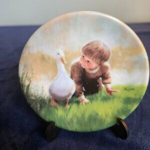 PEMBERTON & OAKES MINATURE PLATE IN THE "CHILDHOOD DISCOVERIES" SERIES